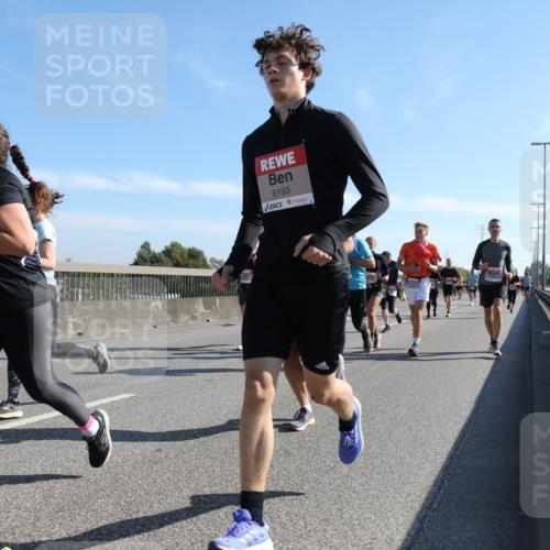 03.10.2025 - Köhlbrandbrückenlauf Yannick Fuchs http://msf.ph/oto/9178242 03.10.2025 11:17:38 Position 3 4364, 6193 meine-sportfotos.de