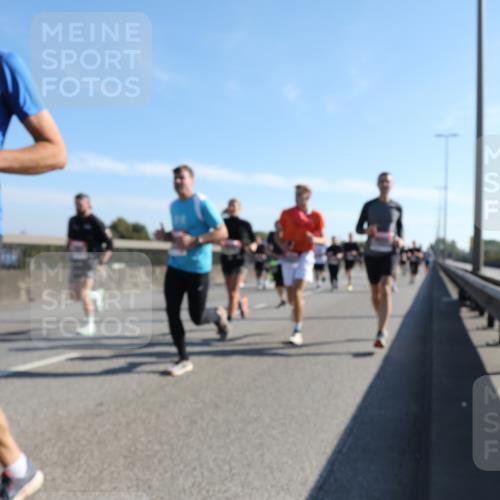03.10.2025 - Köhlbrandbrückenlauf Yannick Fuchs http://msf.ph/oto/9178255 03.10.2025 11:17:39 Position 3  meine-sportfotos.de