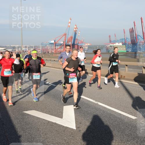 03.10.2025 - Köhlbrandbrückenlauf Yannick Fuchs http://msf.ph/oto/9178256 03.10.2025 08:49:49 Position 2 1743 meine-sportfotos.de