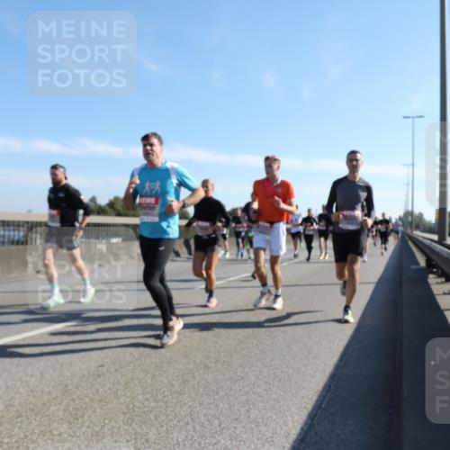 03.10.2025 - Köhlbrandbrückenlauf Yannick Fuchs http://msf.ph/oto/9178258 03.10.2025 11:17:39 Position 3  meine-sportfotos.de