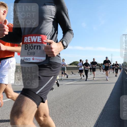 03.10.2025 - Köhlbrandbrückenlauf Yannick Fuchs http://msf.ph/oto/9178278 03.10.2025 11:17:41 Position 3 161, 4062, 6369 meine-sportfotos.de
