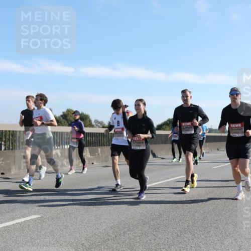 03.10.2025 - Köhlbrandbrückenlauf Yannick Fuchs http://msf.ph/oto/9178296 03.10.2025 11:17:42 Position 3 4494 meine-sportfotos.de