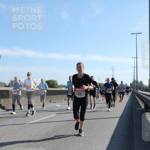 03.10.2025 - Köhlbrandbrückenlauf Yannick Fuchs http://msf.ph/oto/9178319 03.10.2025 11:17:44 Position 3 6721 meine-sportfotos.de