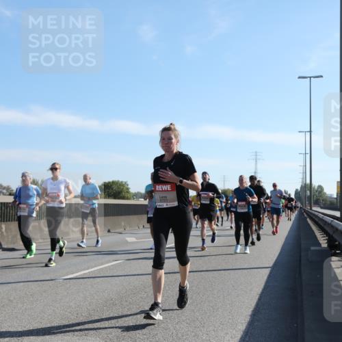 03.10.2025 - Köhlbrandbrückenlauf Yannick Fuchs http://msf.ph/oto/9178322 03.10.2025 11:17:44 Position 3 6721 meine-sportfotos.de