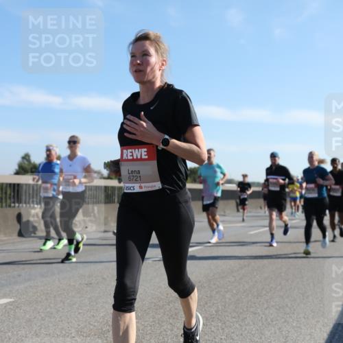 03.10.2025 - Köhlbrandbrückenlauf Yannick Fuchs http://msf.ph/oto/9178333 03.10.2025 11:17:45 Position 3 6721 meine-sportfotos.de