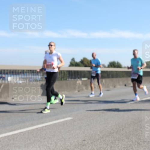 03.10.2025 - Köhlbrandbrückenlauf Yannick Fuchs http://msf.ph/oto/9178339 03.10.2025 11:17:45 Position 3  meine-sportfotos.de