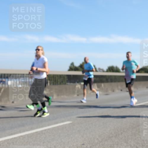 03.10.2025 - Köhlbrandbrückenlauf Yannick Fuchs http://msf.ph/oto/9178343 03.10.2025 11:17:45 Position 3  meine-sportfotos.de