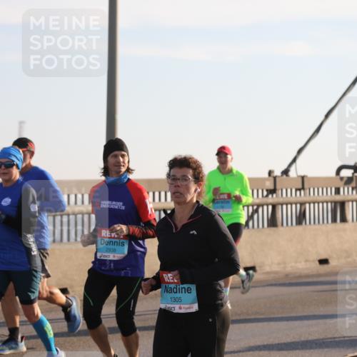 03.10.2025 - Köhlbrandbrückenlauf Yannick Fuchs http://msf.ph/oto/9178345 03.10.2025 08:31:04 Position 1 1, 2938, 1305 meine-sportfotos.de