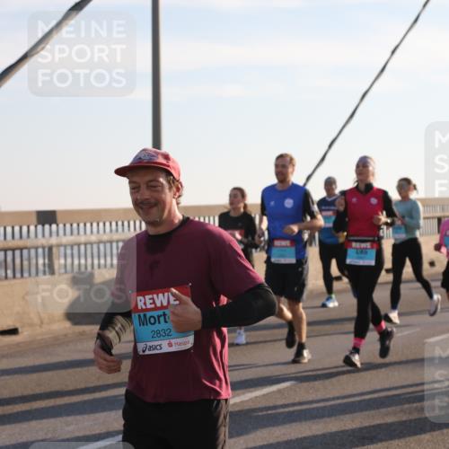 03.10.2025 - Köhlbrandbrückenlauf Yannick Fuchs http://msf.ph/oto/9178375 03.10.2025 08:31:08 Position 1 2832 meine-sportfotos.de