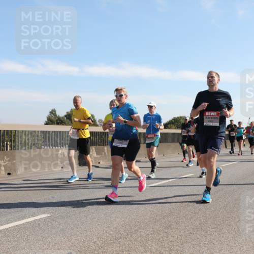 03.10.2025 - Köhlbrandbrückenlauf Yannick Fuchs http://msf.ph/oto/9178391 03.10.2025 11:17:50 Position 3  meine-sportfotos.de
