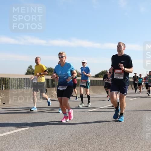 03.10.2025 - Köhlbrandbrückenlauf Yannick Fuchs http://msf.ph/oto/9178394 03.10.2025 11:17:50 Position 3 6366 meine-sportfotos.de
