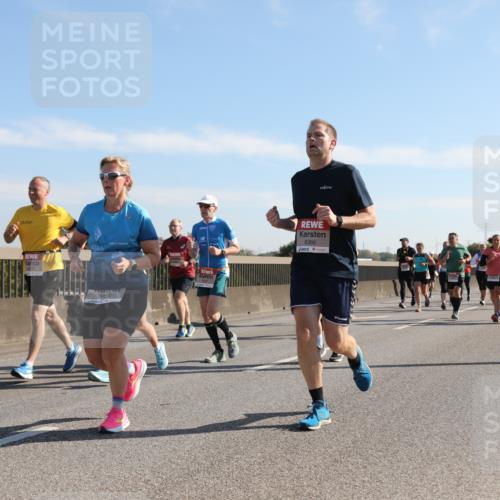 03.10.2025 - Köhlbrandbrückenlauf Yannick Fuchs http://msf.ph/oto/9178399 03.10.2025 11:17:50 Position 3 6366 meine-sportfotos.de