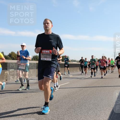 03.10.2025 - Köhlbrandbrückenlauf Yannick Fuchs http://msf.ph/oto/9178404 03.10.2025 11:17:51 Position 3 5753, 6366 meine-sportfotos.de