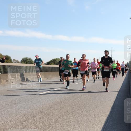03.10.2025 - Köhlbrandbrückenlauf Yannick Fuchs http://msf.ph/oto/9178432 03.10.2025 11:17:52 Position 3 4320 meine-sportfotos.de