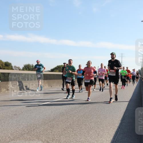 03.10.2025 - Köhlbrandbrückenlauf Yannick Fuchs http://msf.ph/oto/9178435 03.10.2025 11:17:53 Position 3 320 meine-sportfotos.de