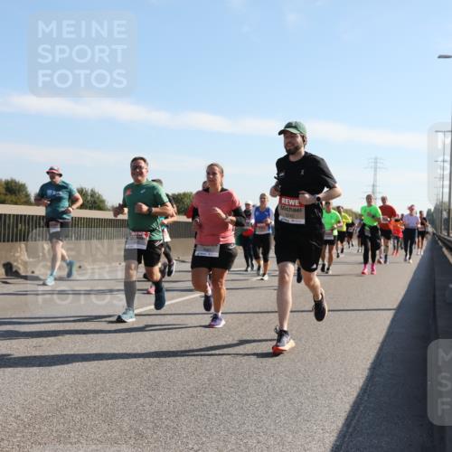 03.10.2025 - Köhlbrandbrückenlauf Yannick Fuchs http://msf.ph/oto/9178450 03.10.2025 11:17:53 Position 3 5242 meine-sportfotos.de