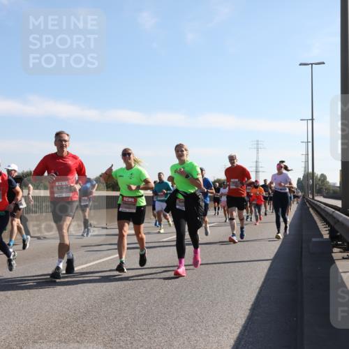 03.10.2025 - Köhlbrandbrückenlauf Yannick Fuchs http://msf.ph/oto/9178475 03.10.2025 11:17:56 Position 3  meine-sportfotos.de