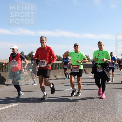 03.10.2025 - Köhlbrandbrückenlauf Yannick Fuchs http://msf.ph/oto/9178484 03.10.2025 11:17:57 Position 3 4573, 6175, 624 meine-sportfotos.de