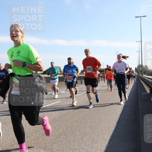 03.10.2025 - Köhlbrandbrückenlauf Yannick Fuchs http://msf.ph/oto/9178498 03.10.2025 11:17:58 Position 3 6252 meine-sportfotos.de