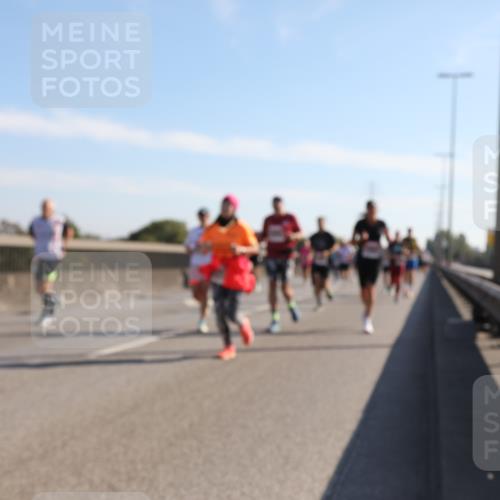 03.10.2025 - Köhlbrandbrückenlauf Yannick Fuchs http://msf.ph/oto/9178531 03.10.2025 11:18:01 Position 3  meine-sportfotos.de