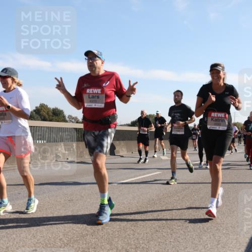 03.10.2025 - Köhlbrandbrückenlauf Yannick Fuchs http://msf.ph/oto/9178556 03.10.2025 11:18:03 Position 3 4370, 4593 meine-sportfotos.de