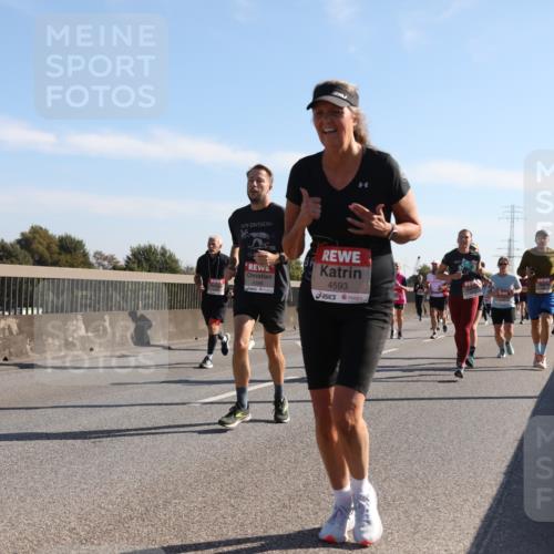 03.10.2025 - Köhlbrandbrückenlauf Yannick Fuchs http://msf.ph/oto/9178563 03.10.2025 11:18:04 Position 3 4593 meine-sportfotos.de
