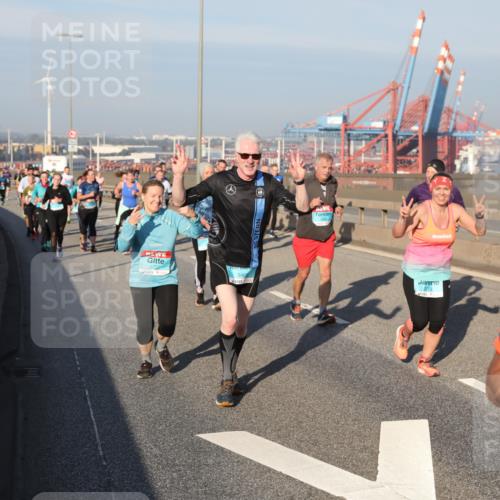 03.10.2025 - Köhlbrandbrückenlauf Yannick Fuchs http://msf.ph/oto/9178591 03.10.2025 08:50:24 Position 2 1732, 1273 meine-sportfotos.de