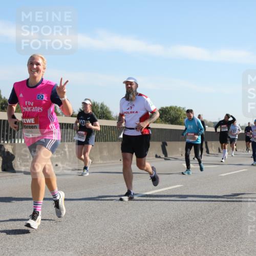 03.10.2025 - Köhlbrandbrückenlauf Yannick Fuchs http://msf.ph/oto/9178603 03.10.2025 11:18:08 Position 3 5916 meine-sportfotos.de