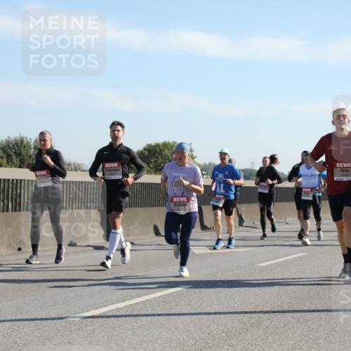 03.10.2025 - Köhlbrandbrückenlauf Yannick Fuchs http://msf.ph/oto/9178626 03.10.2025 11:18:11 Position 3 50 meine-sportfotos.de