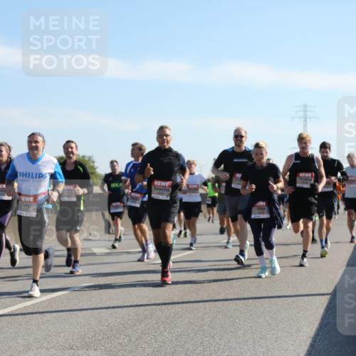 03.10.2025 - Köhlbrandbrückenlauf Yannick Fuchs http://msf.ph/oto/9178652 03.10.2025 11:18:14 Position 3  meine-sportfotos.de