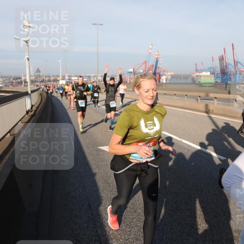 03.10.2025 - Köhlbrandbrückenlauf Yannick Fuchs http://msf.ph/oto/9178690 03.10.2025 08:50:35 Position 2  meine-sportfotos.de