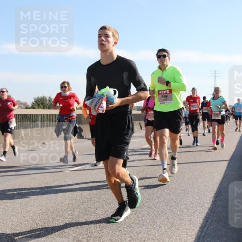 03.10.2025 - Köhlbrandbrückenlauf Yannick Fuchs http://msf.ph/oto/9178751 03.10.2025 11:18:25 Position 3 445, 4429 meine-sportfotos.de