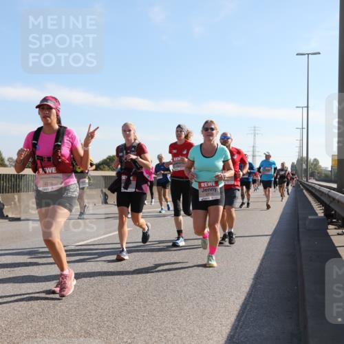 03.10.2025 - Köhlbrandbrückenlauf Yannick Fuchs http://msf.ph/oto/9178768 03.10.2025 11:18:27 Position 3 4315, 4700 meine-sportfotos.de