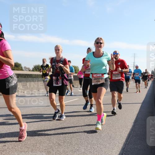03.10.2025 - Köhlbrandbrückenlauf Yannick Fuchs http://msf.ph/oto/9178771 03.10.2025 11:18:28 Position 3 4315, 4700, 6659 meine-sportfotos.de