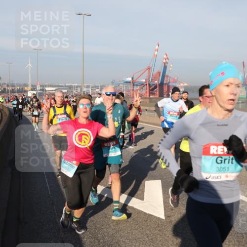 03.10.2025 - Köhlbrandbrückenlauf Yannick Fuchs http://msf.ph/oto/9178793 03.10.2025 08:50:47 Position 2 3417, 8697, 3051 meine-sportfotos.de