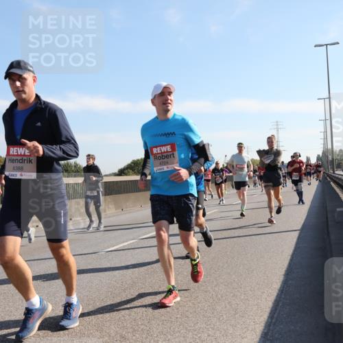 03.10.2025 - Köhlbrandbrückenlauf Yannick Fuchs http://msf.ph/oto/9178806 03.10.2025 11:18:31 Position 3 6388, 4724 meine-sportfotos.de