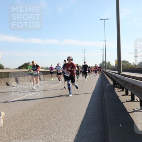 03.10.2025 - Köhlbrandbrückenlauf Yannick Fuchs http://msf.ph/oto/9178833 03.10.2025 11:18:34 Position 3 5845 meine-sportfotos.de