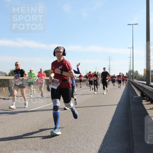 03.10.2025 - Köhlbrandbrückenlauf Yannick Fuchs http://msf.ph/oto/9178845 03.10.2025 11:18:35 Position 3  meine-sportfotos.de
