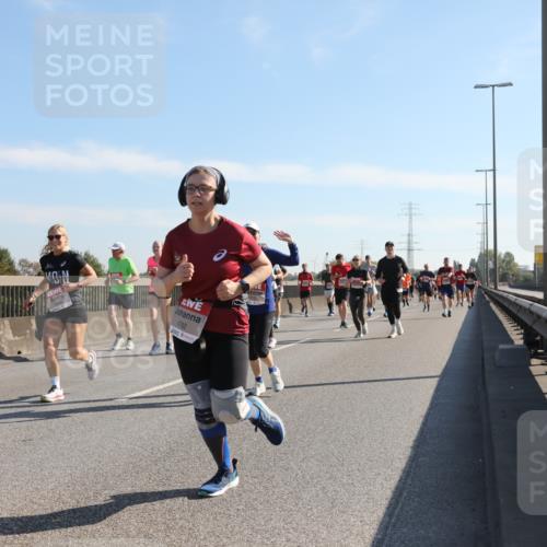 03.10.2025 - Köhlbrandbrückenlauf Yannick Fuchs http://msf.ph/oto/9178847 03.10.2025 11:18:35 Position 3 4782 meine-sportfotos.de
