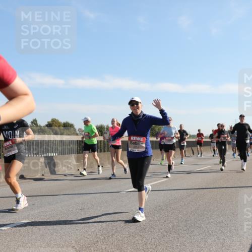 03.10.2025 - Köhlbrandbrückenlauf Yannick Fuchs http://msf.ph/oto/9178860 03.10.2025 11:18:36 Position 3 4710 meine-sportfotos.de