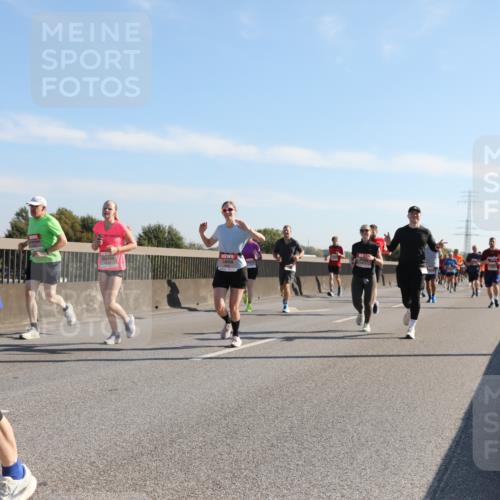 03.10.2025 - Köhlbrandbrückenlauf Yannick Fuchs http://msf.ph/oto/9178870 03.10.2025 11:18:37 Position 3 4710 meine-sportfotos.de