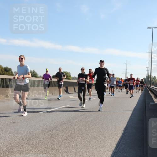 03.10.2025 - Köhlbrandbrückenlauf Yannick Fuchs http://msf.ph/oto/9178880 03.10.2025 11:18:38 Position 3 6068 meine-sportfotos.de