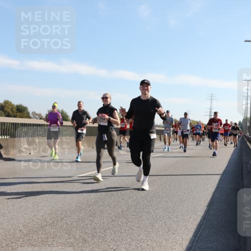 03.10.2025 - Köhlbrandbrückenlauf Yannick Fuchs http://msf.ph/oto/9178890 03.10.2025 11:18:38 Position 3  meine-sportfotos.de