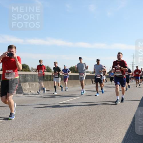 03.10.2025 - Köhlbrandbrückenlauf Yannick Fuchs http://msf.ph/oto/9178924 03.10.2025 11:18:41 Position 3 6202 meine-sportfotos.de