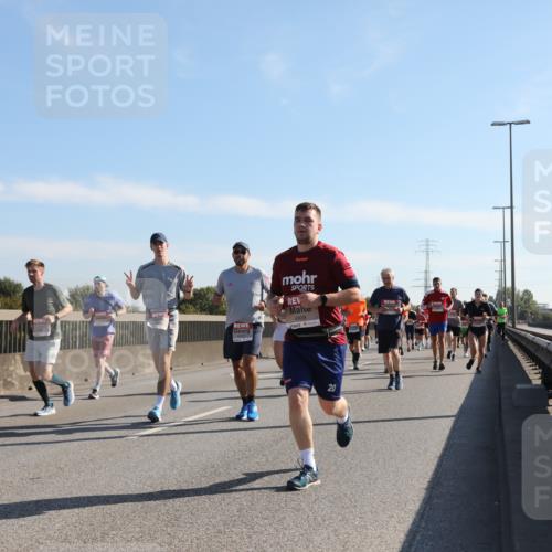 03.10.2025 - Köhlbrandbrückenlauf Yannick Fuchs http://msf.ph/oto/9178932 03.10.2025 11:18:42 Position 3 4908, 20 meine-sportfotos.de