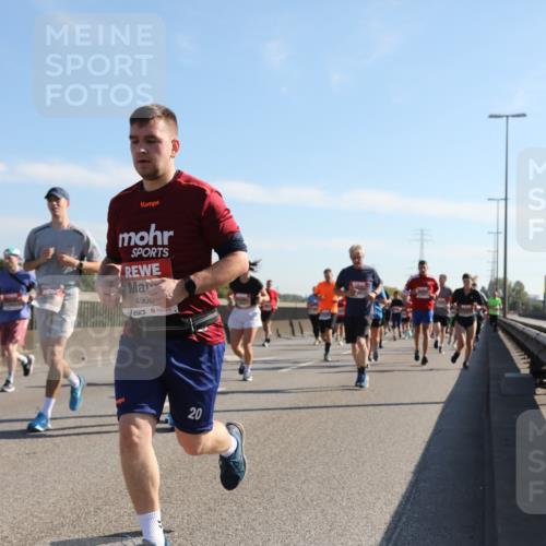 03.10.2025 - Köhlbrandbrückenlauf Yannick Fuchs http://msf.ph/oto/9178940 03.10.2025 11:18:43 Position 3 4908, 20 meine-sportfotos.de