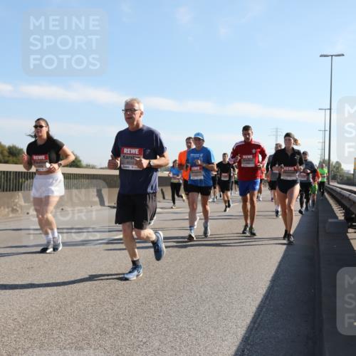 03.10.2025 - Köhlbrandbrückenlauf Yannick Fuchs http://msf.ph/oto/9178958 03.10.2025 11:18:45 Position 3 4513 meine-sportfotos.de