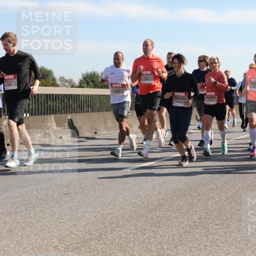 03.10.2025 - Köhlbrandbrückenlauf Yannick Fuchs http://msf.ph/oto/9179016 03.10.2025 11:18:50 Position 3 4424, 4408, 6040 meine-sportfotos.de