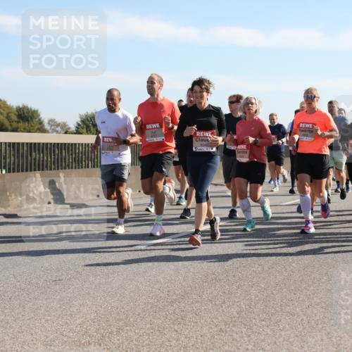03.10.2025 - Köhlbrandbrückenlauf Yannick Fuchs http://msf.ph/oto/9179018 03.10.2025 11:18:50 Position 3 6849, 6781, 6040, 4406, 5245, 4454 meine-sportfotos.de