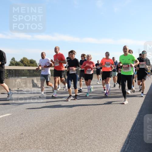 03.10.2025 - Köhlbrandbrückenlauf Yannick Fuchs http://msf.ph/oto/9179020 03.10.2025 11:18:51 Position 3 440 meine-sportfotos.de